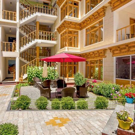 Hotel Om Ladakh Λεχ Εξωτερικό φωτογραφία