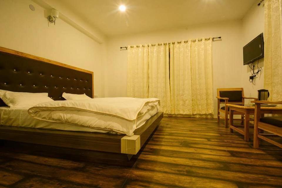 Hotel Om Ladakh Λεχ Εξωτερικό φωτογραφία