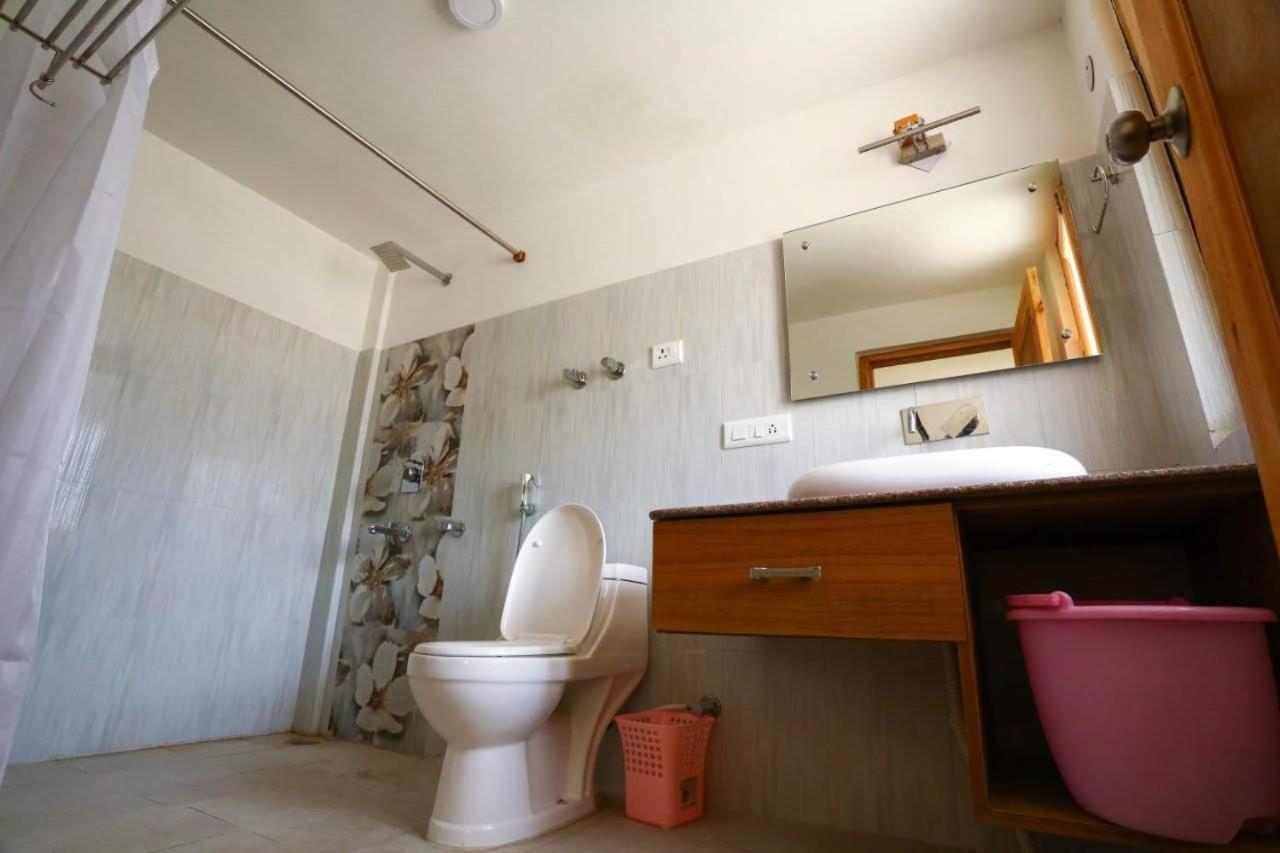 Hotel Om Ladakh Λεχ Εξωτερικό φωτογραφία
