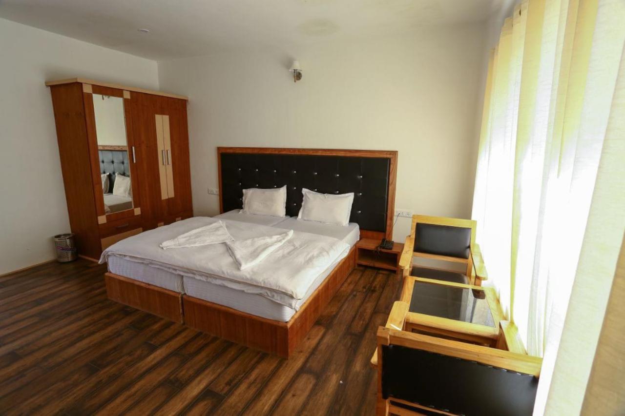 Hotel Om Ladakh Λεχ Εξωτερικό φωτογραφία