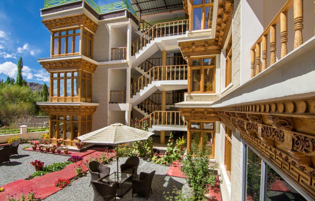 Hotel Om Ladakh Λεχ Εξωτερικό φωτογραφία