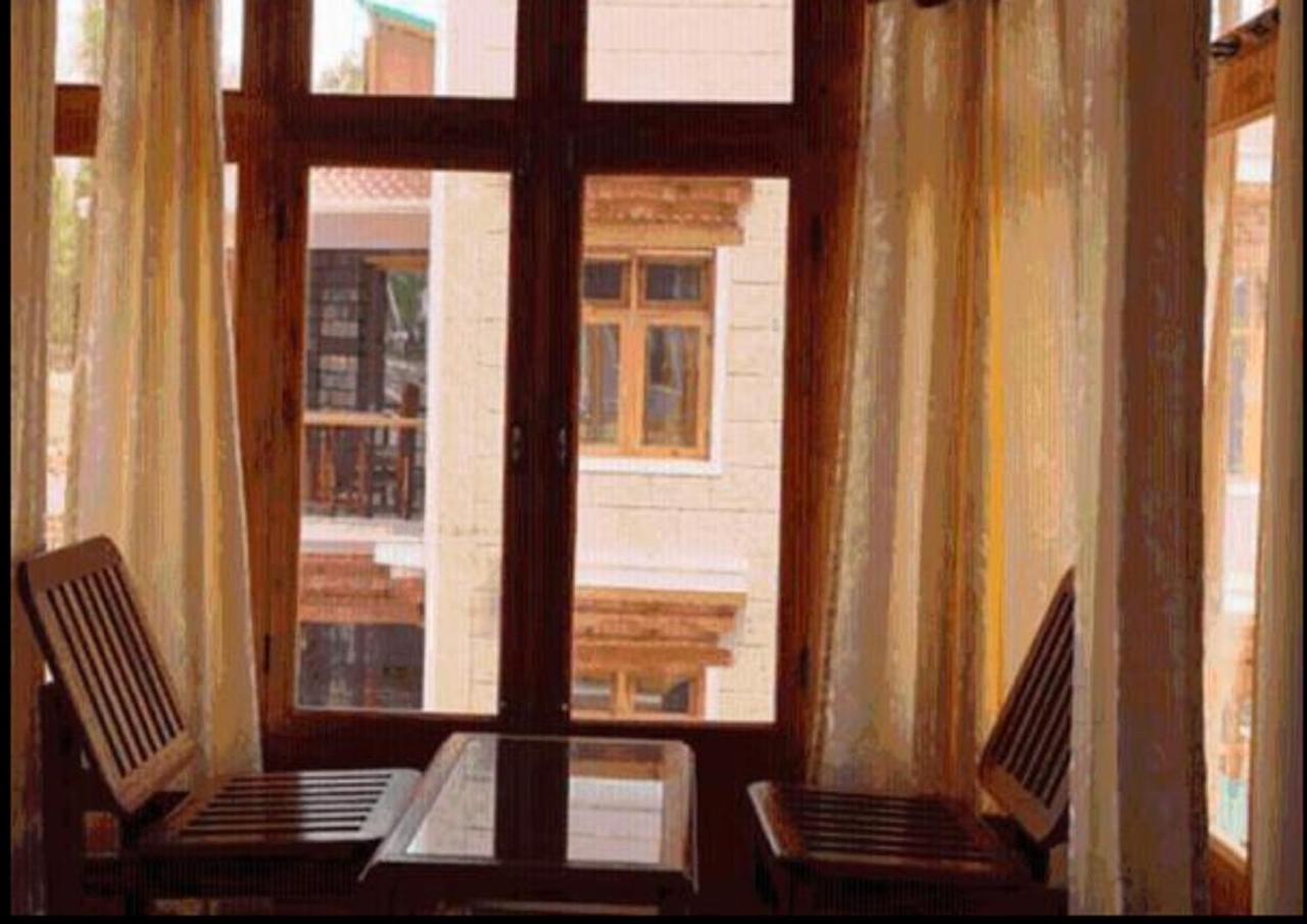 Hotel Om Ladakh Λεχ Εξωτερικό φωτογραφία