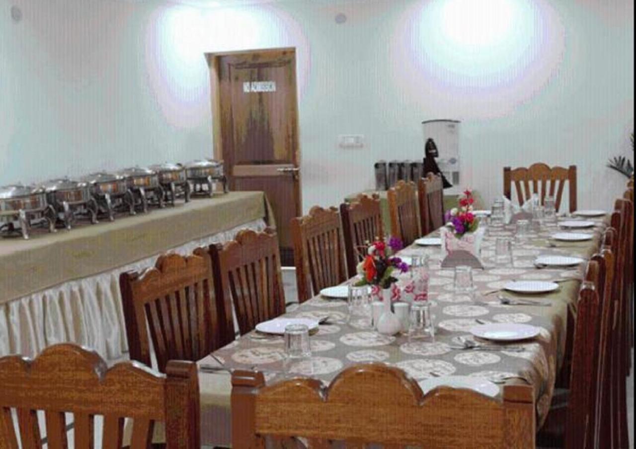 Hotel Om Ladakh Λεχ Εξωτερικό φωτογραφία